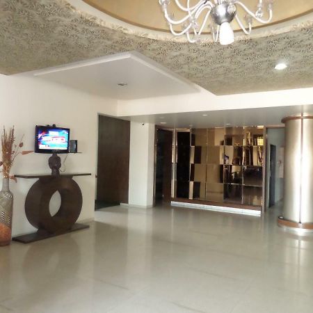 Matrix Inn Pune Exterior foto
