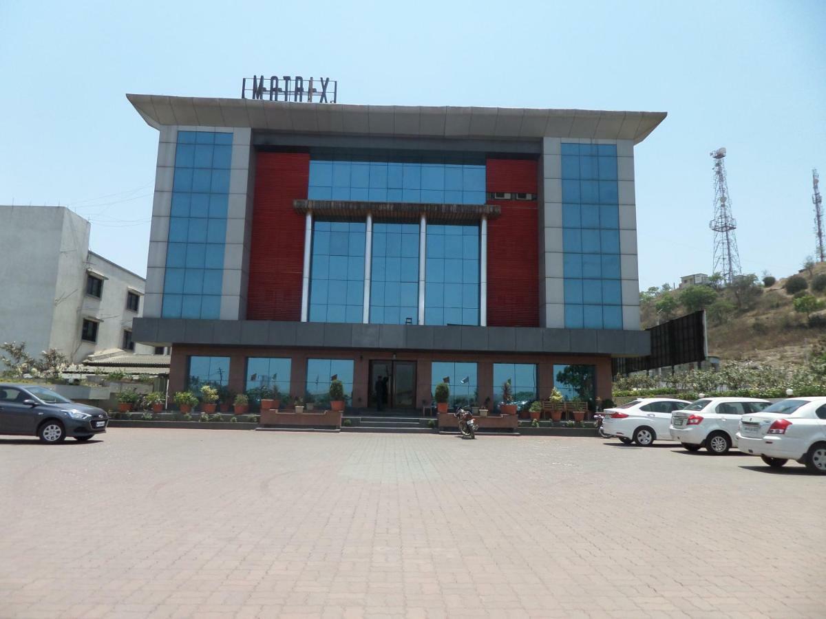 Matrix Inn Pune Exterior foto